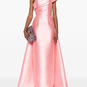Elegant Pink One-Shoulder Evening Gown